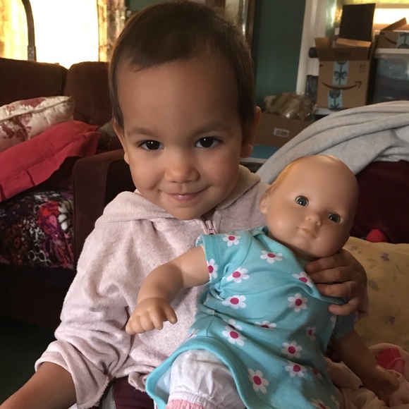 Meet your Posh Ambassador, Sara Jane Blazo 😘😍 - Picture 5 of 5